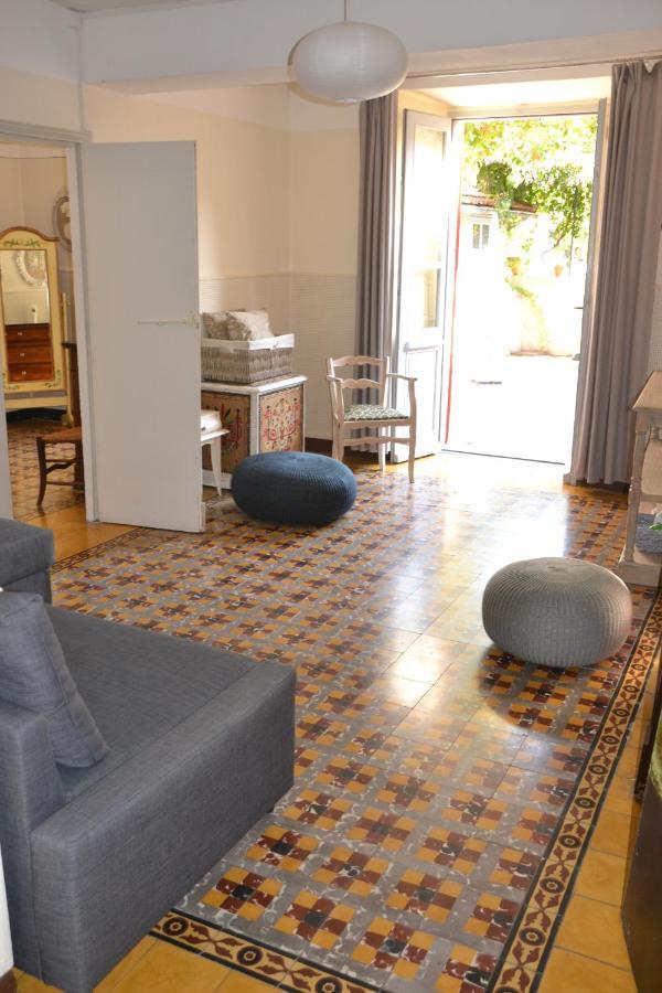 St Jean Du Gard : Spacious Apartment With Use Of Pool Saint-Jean-du-Gard Exterior photo